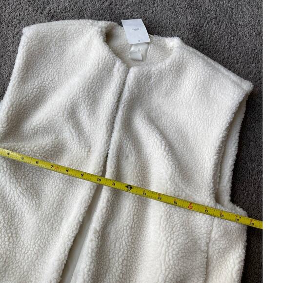 H&M cream shearling oversized vest size XS, - Picture 10 of 12